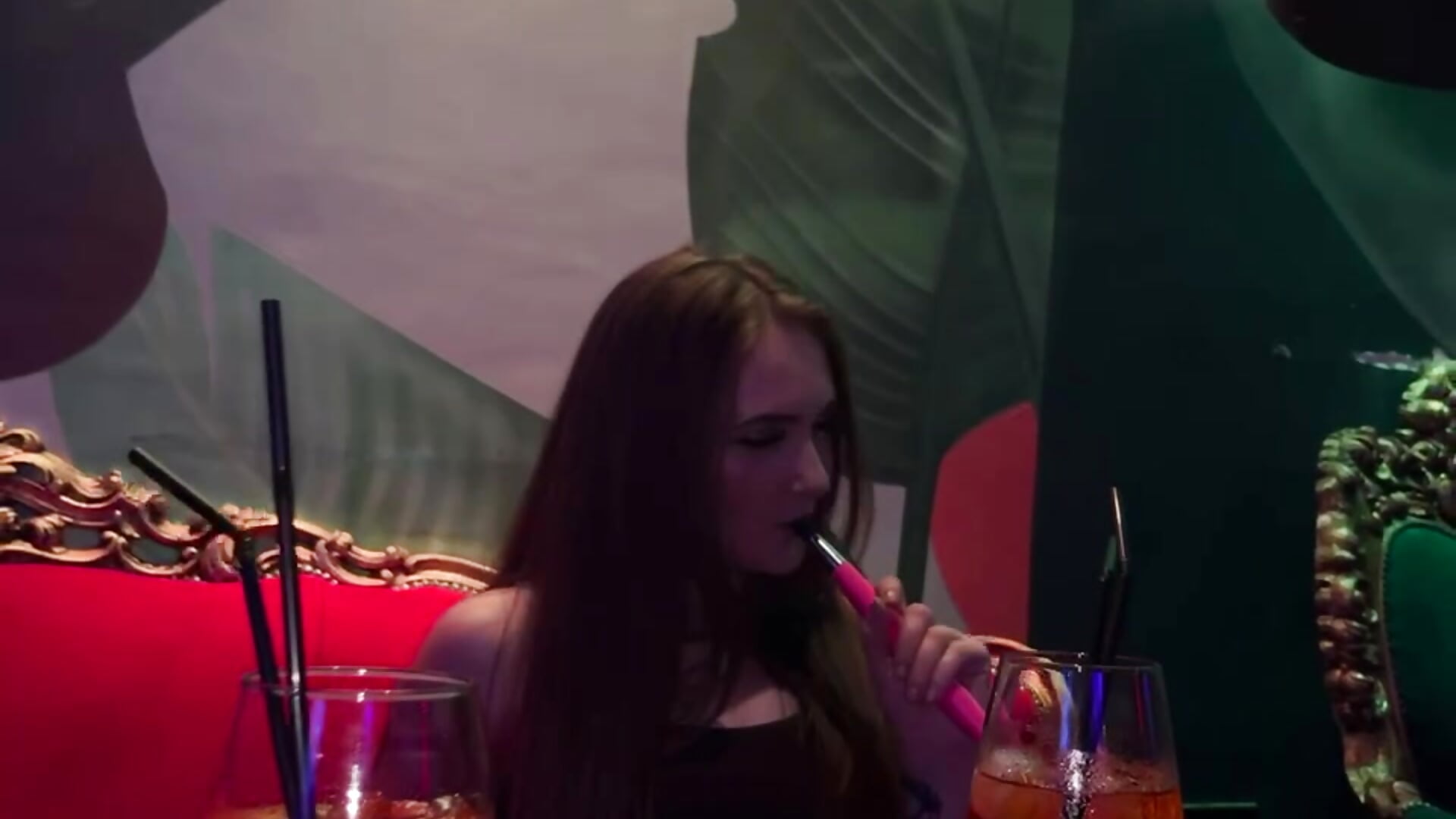 we smoke hookah - Vídeo de PamelaXX_, modelo de vídeos