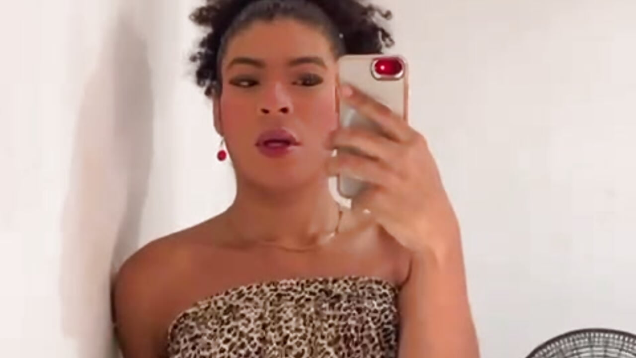 🧡 - vídeo de naomiwildburn modelo de câmara