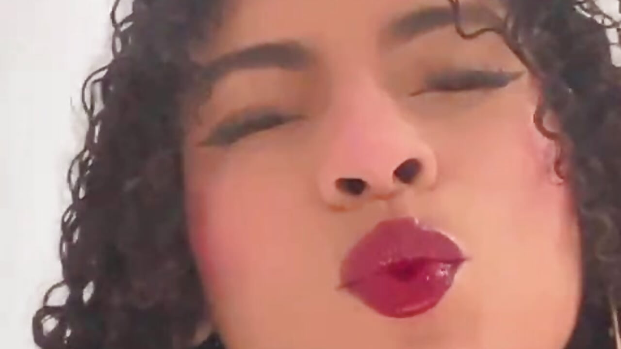 🩵 - vídeo de naomiwildburn modelo de câmara