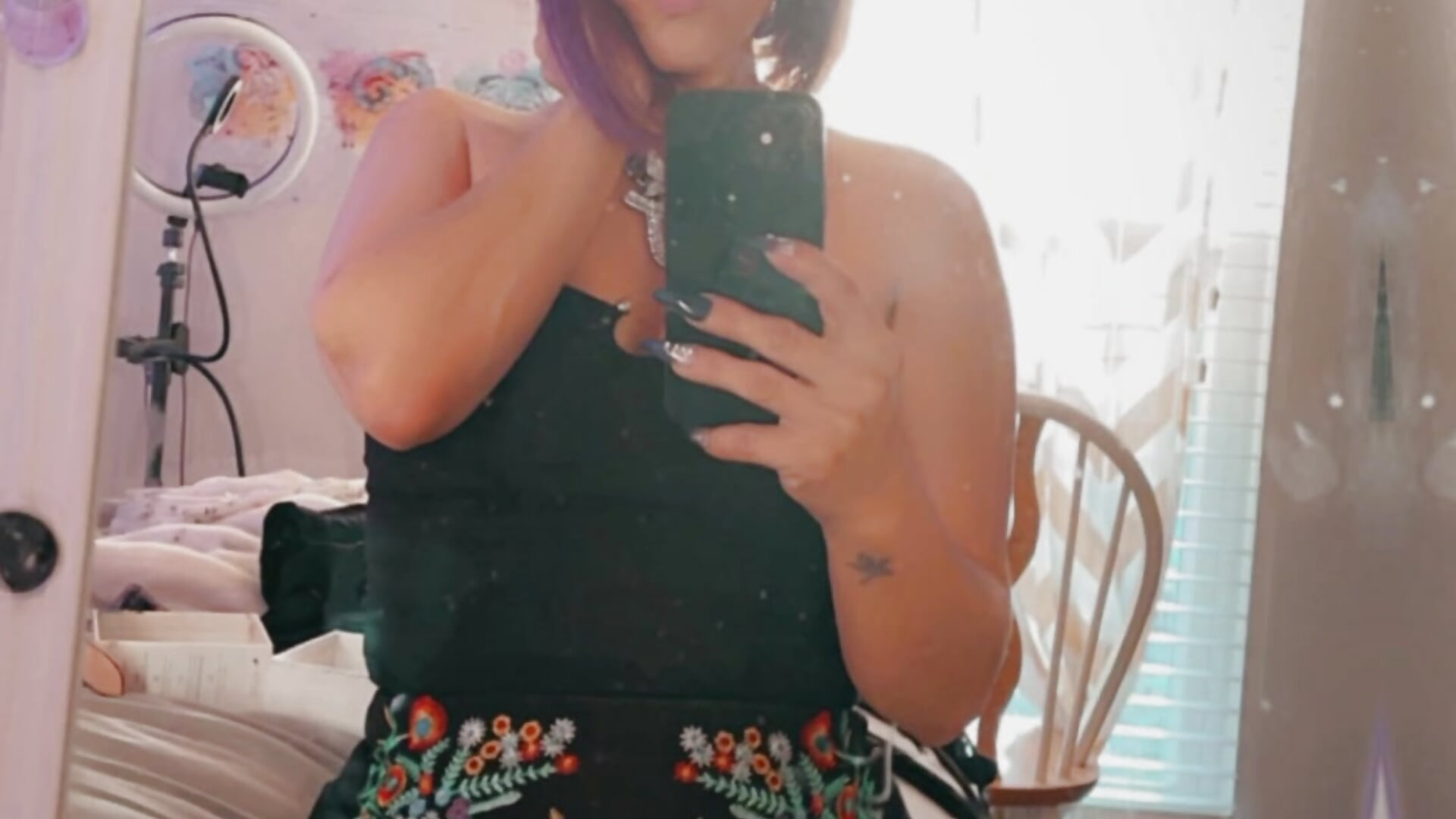 🫦 - video by TiffSquirts69 cam model