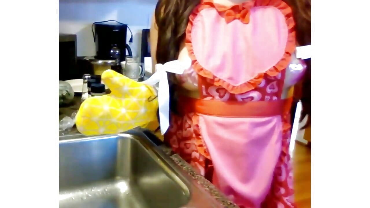 Holiday Slut - video by asialovedoll cam model