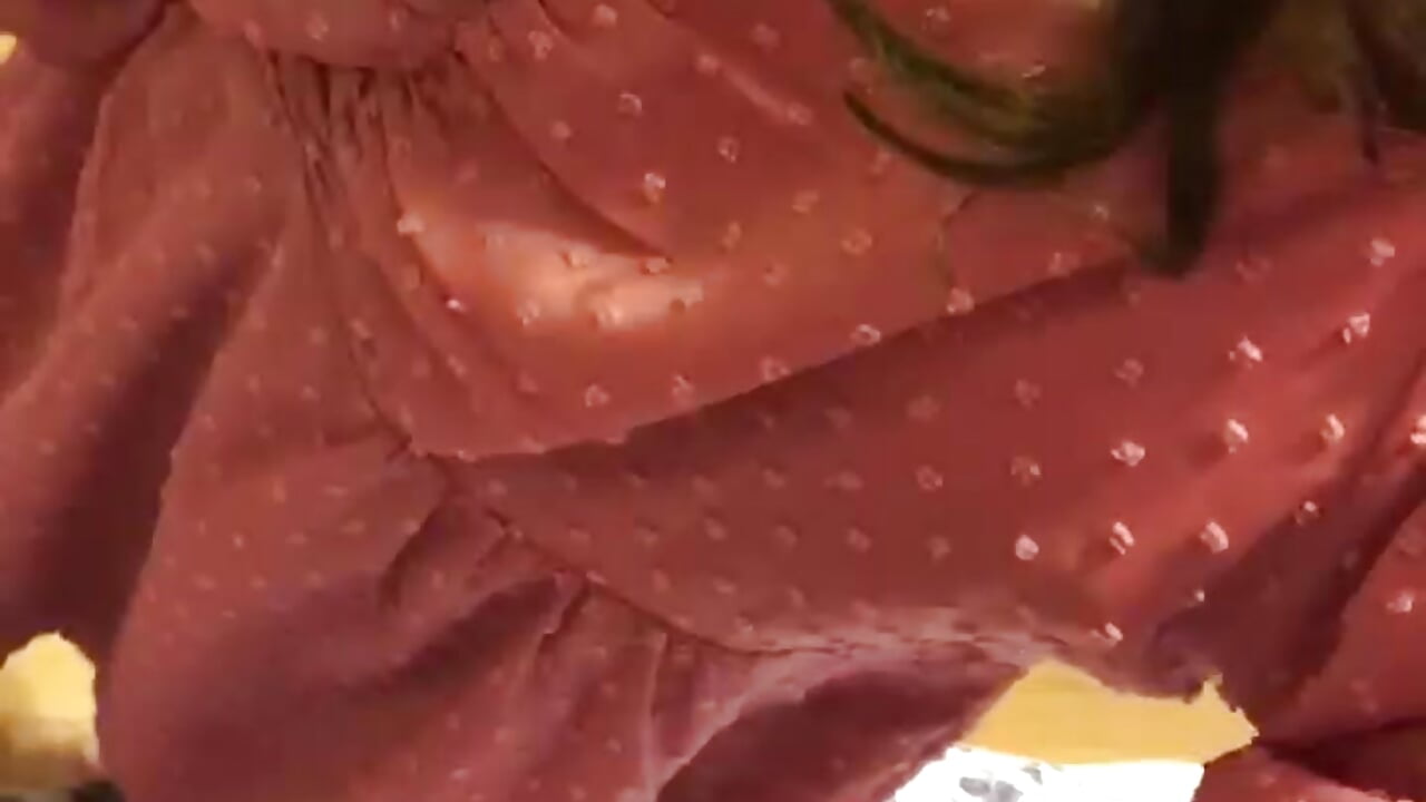 Pink Dress Teasing - video by asialovedoll