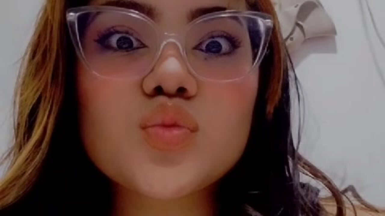 Hello!! Its me!!! ♥♥ - video by KathyGonzalez cam model