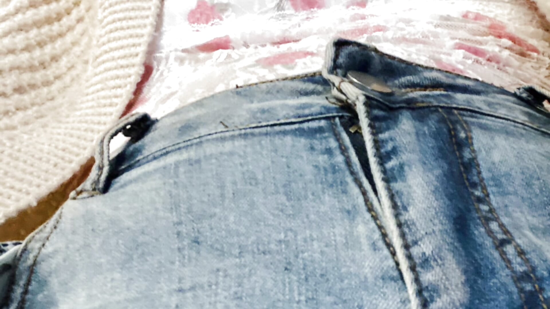 iphone made movie (my phone auto curated them lol) - video di tashakaixxx modella di cam