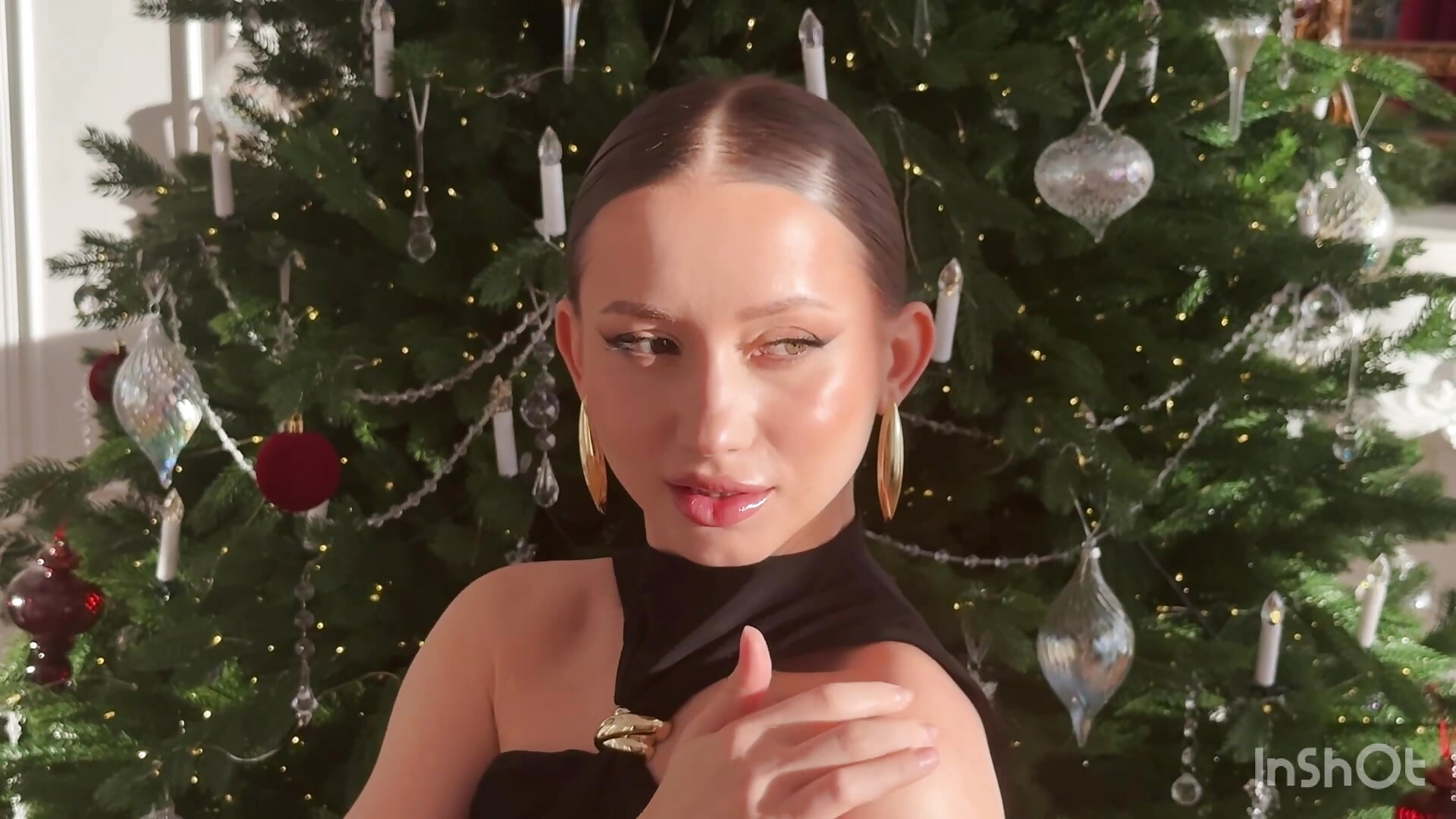 Merry Christmas🎁 - video di OliviaBrian modella di cam