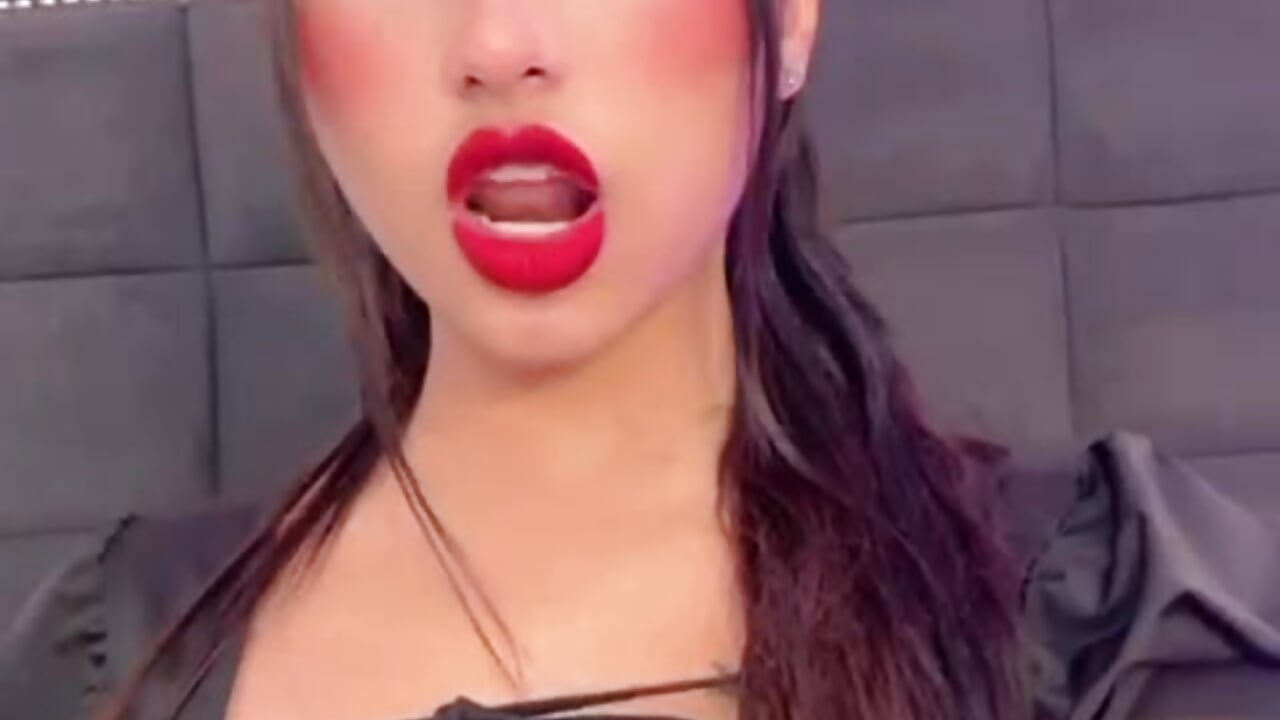 sexy, Hello, loveπ₯ - video by JenMoon cam model