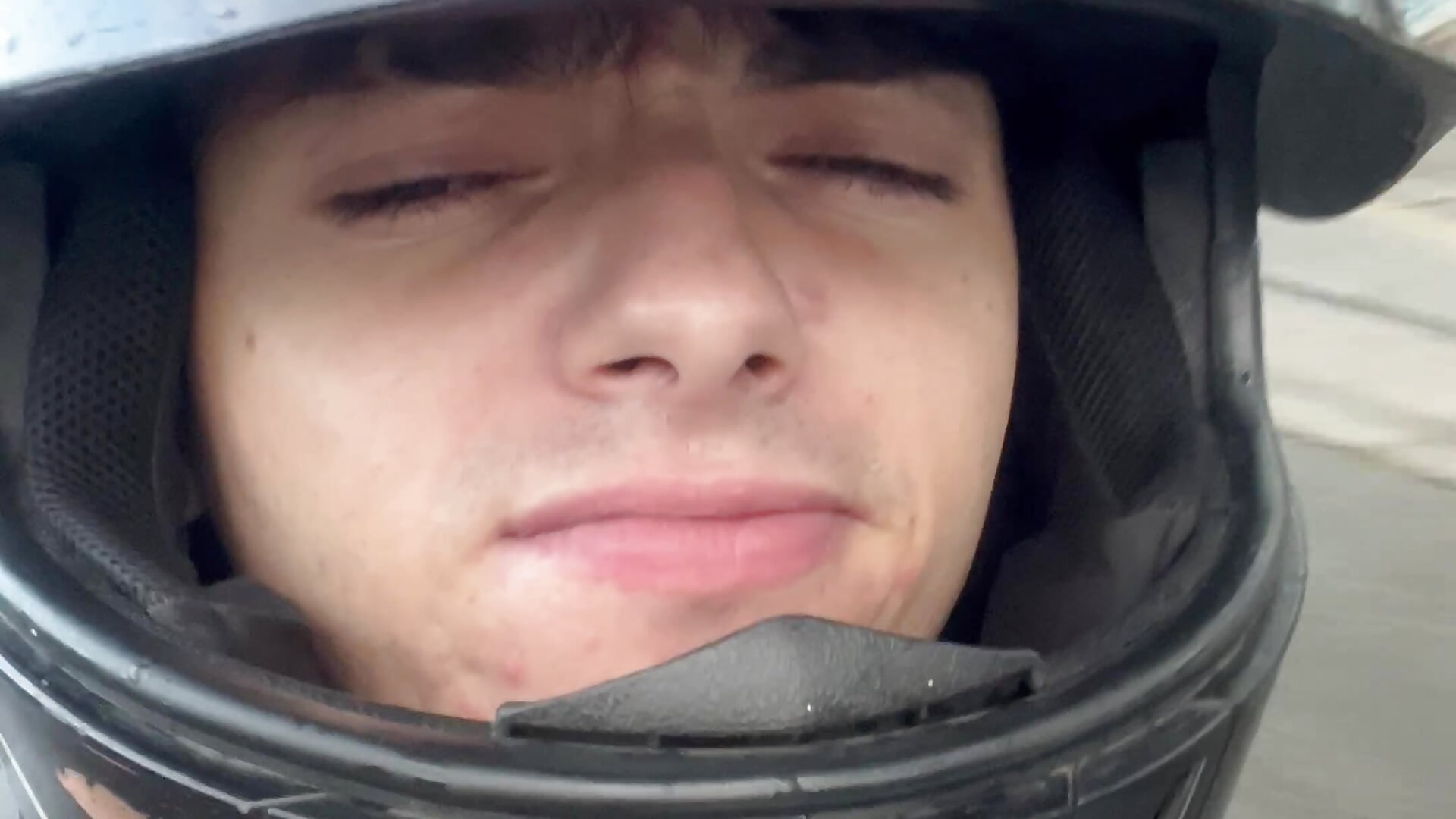 on the way home - فيديو من tossetrech موديل الكام