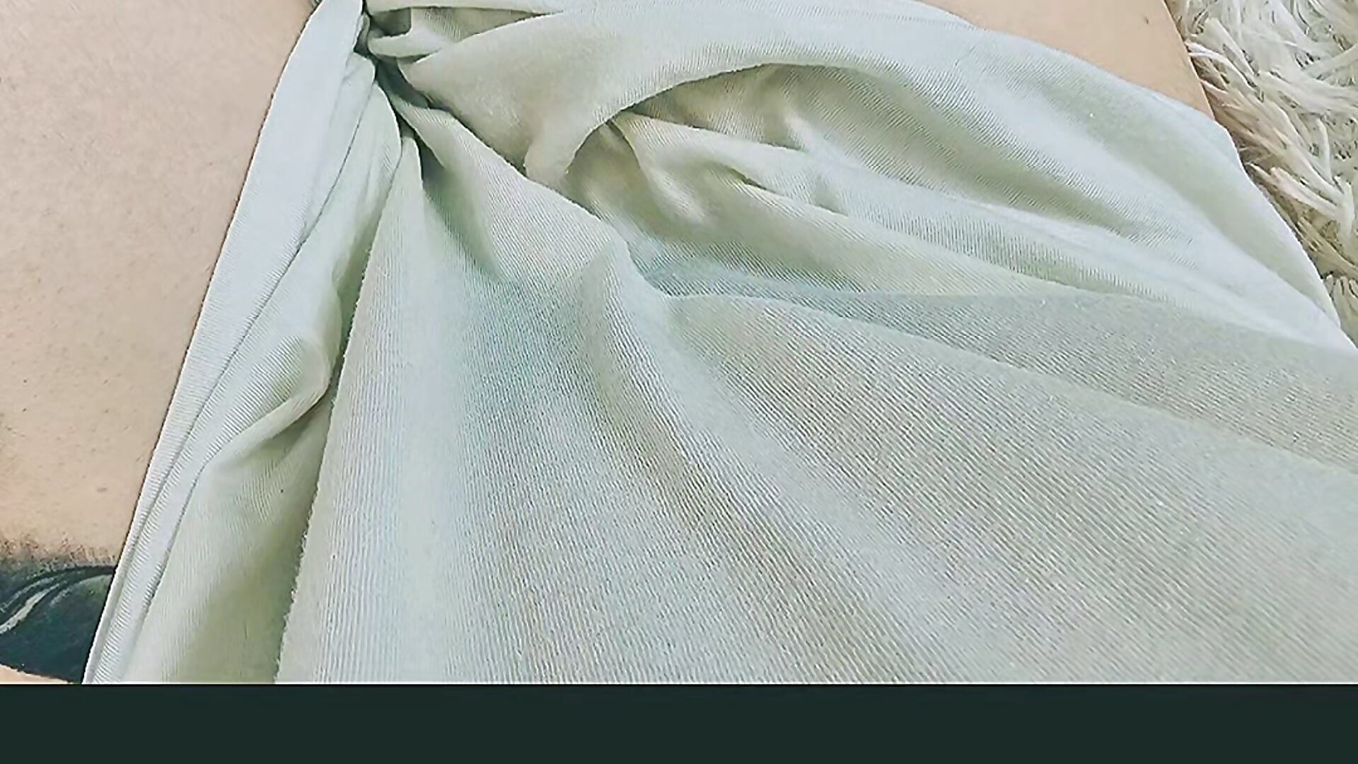 1000038952