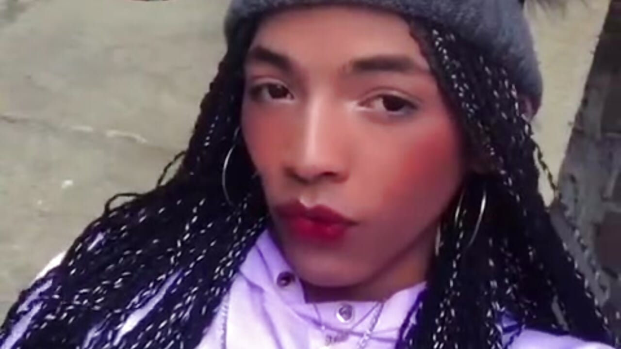 know me - vidéo du modèle de showcams Briyit_Doll