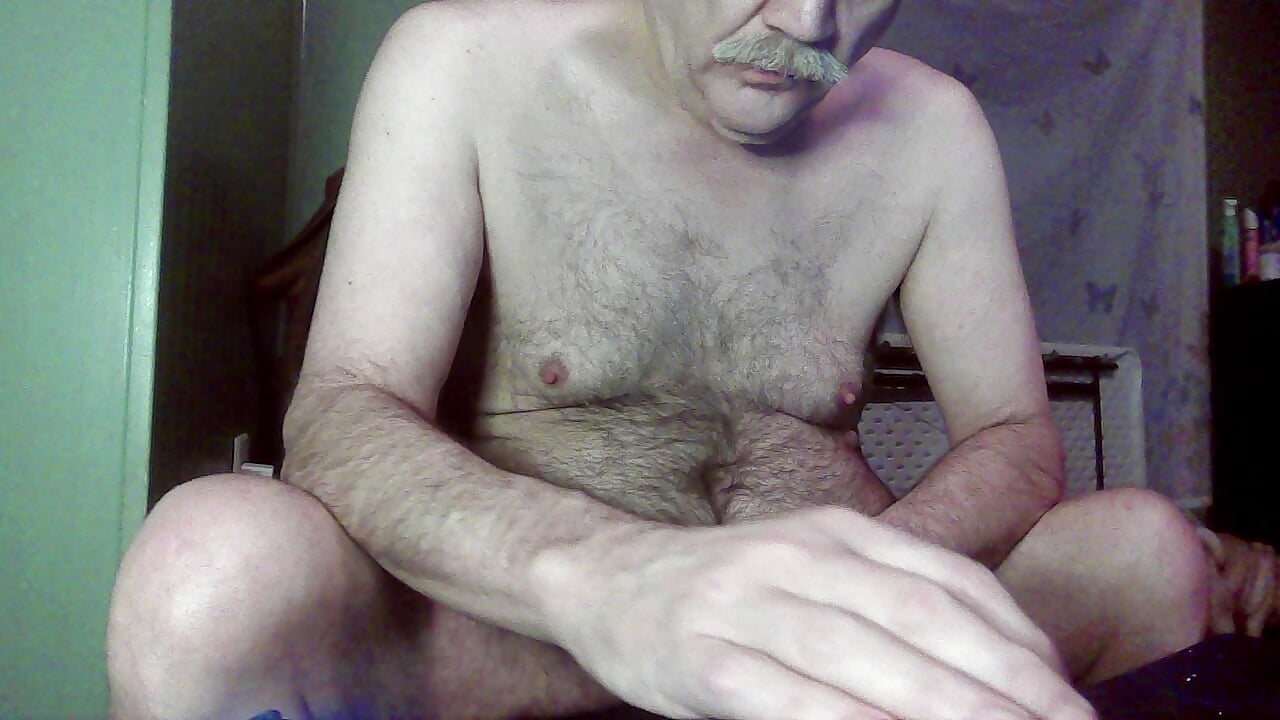more playing – video af subdad4DOMson