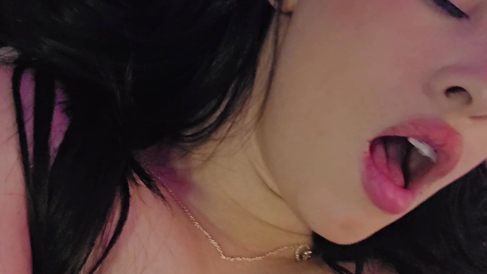 A closer reaction 😏🔥🥵