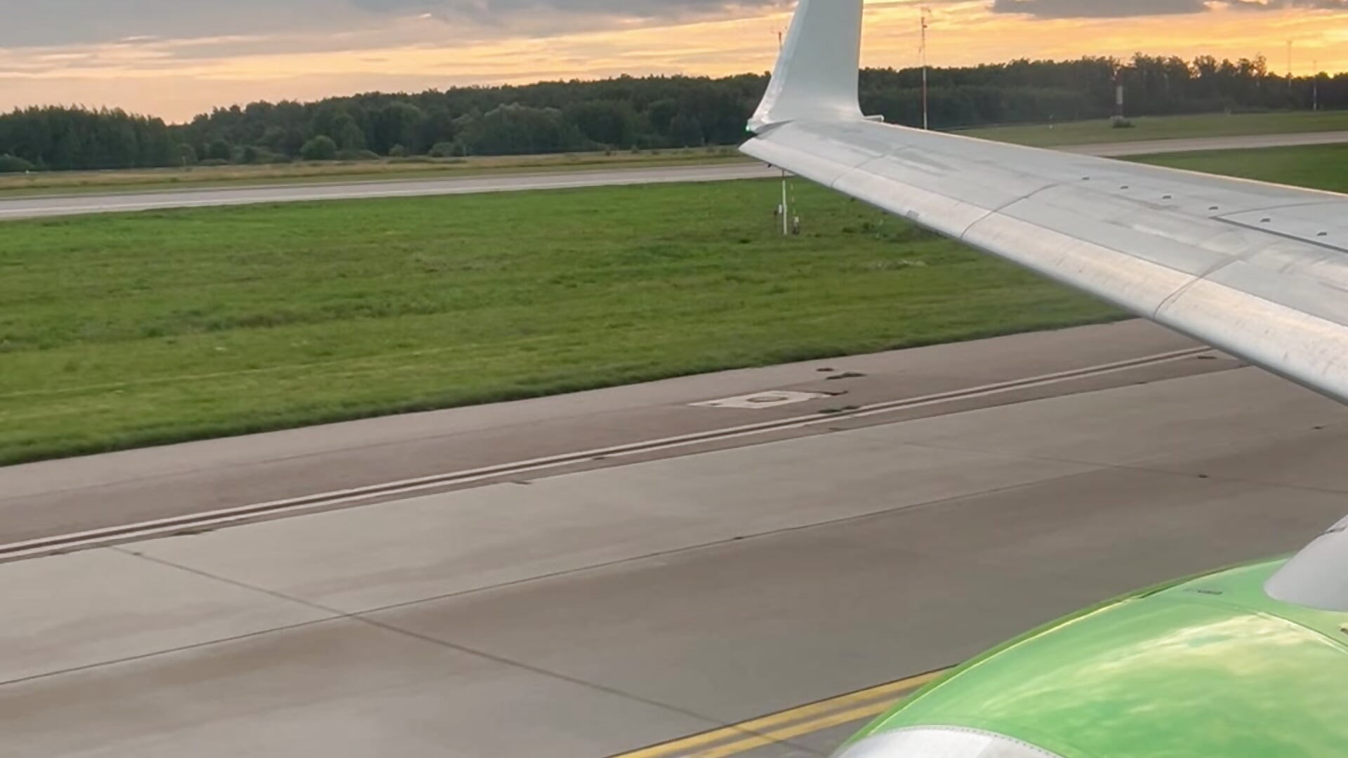 I just arrived - video by juliana_browns cam model