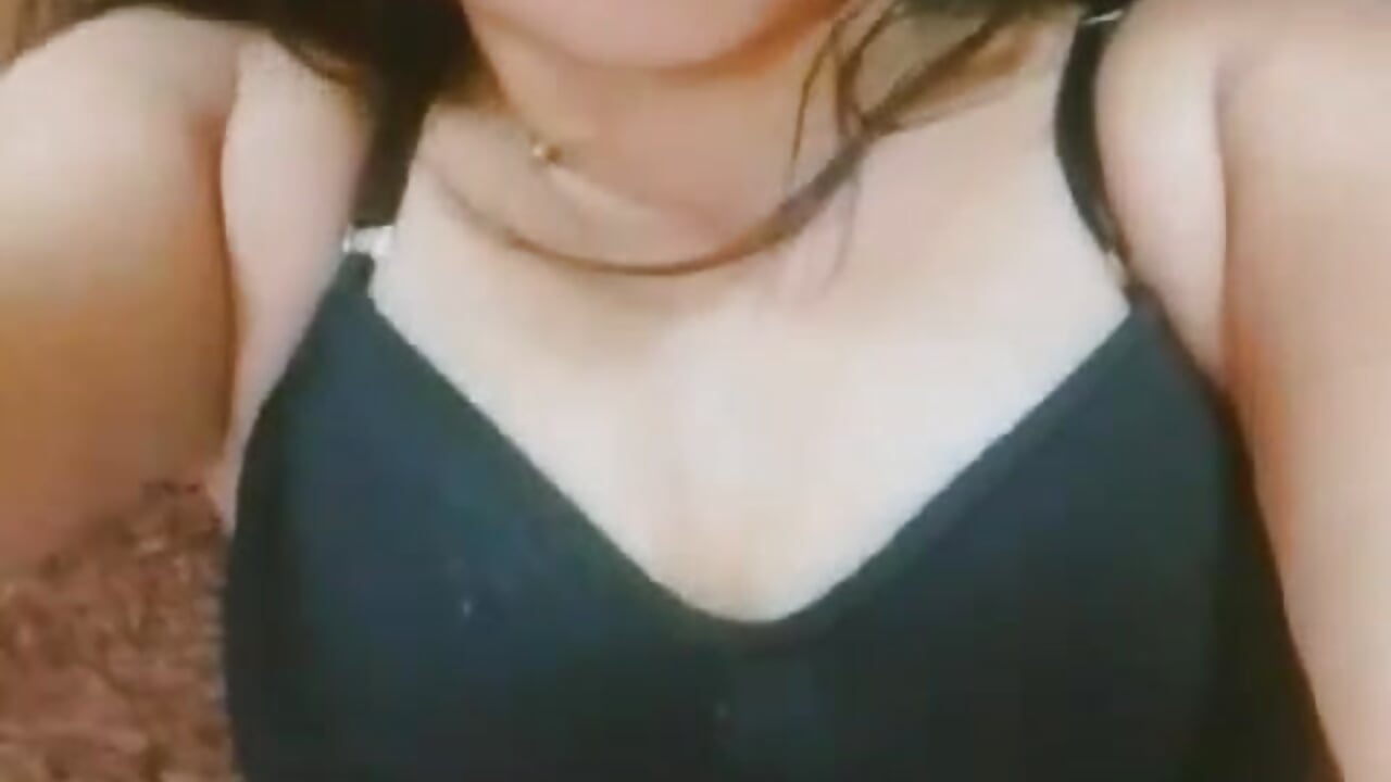 I am the angel you dream of at night - video by jade_brunnette cam model