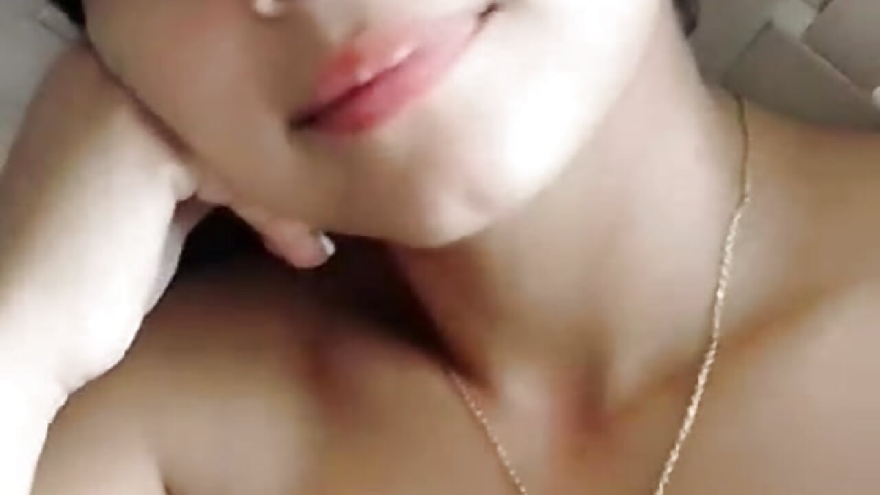 Stay in my - video by jade_brunnette cam model