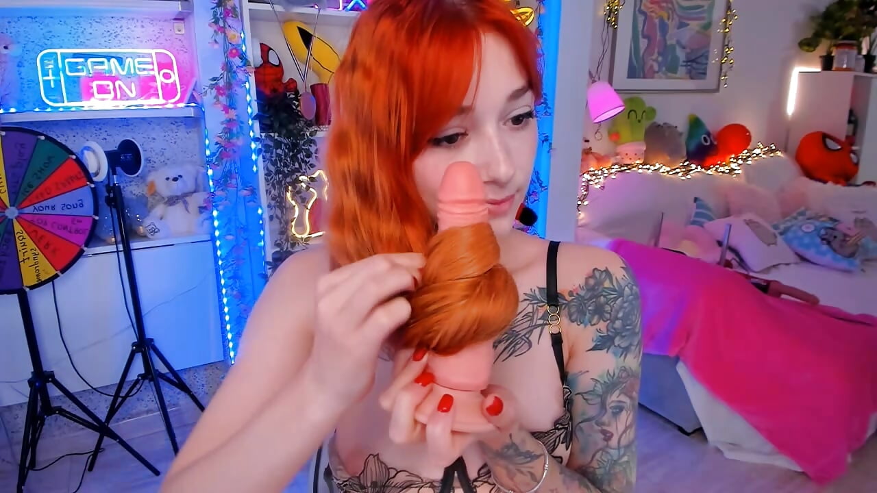 Blow your cock with my RedHair