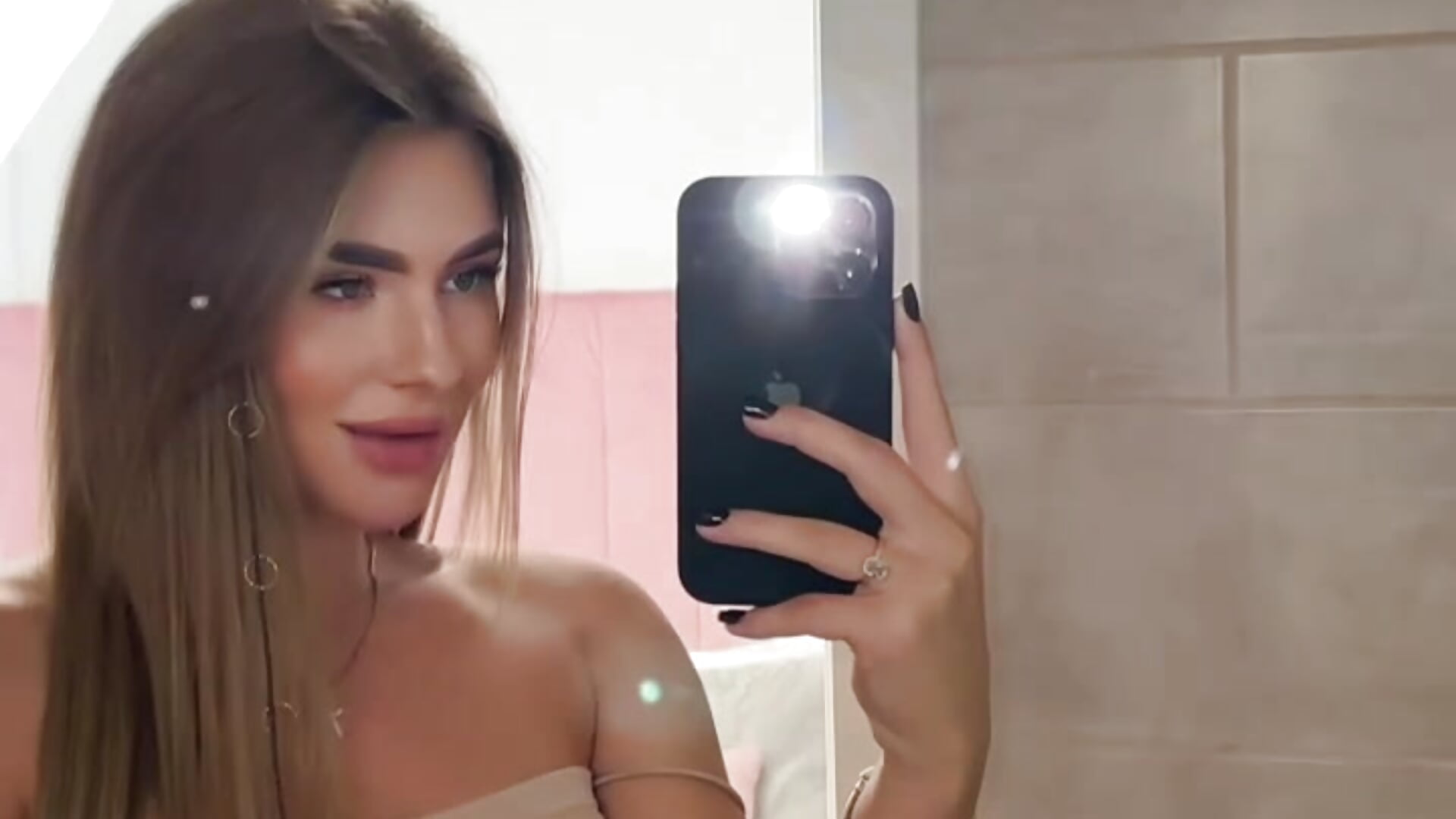 Welcome😎 - Video von MilaVoxx Cam-Model