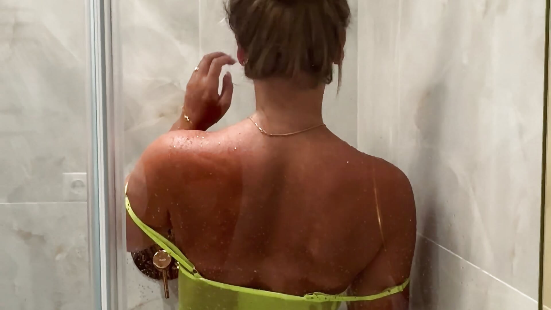 Shower - Video von MilaVoxx Cam-Model