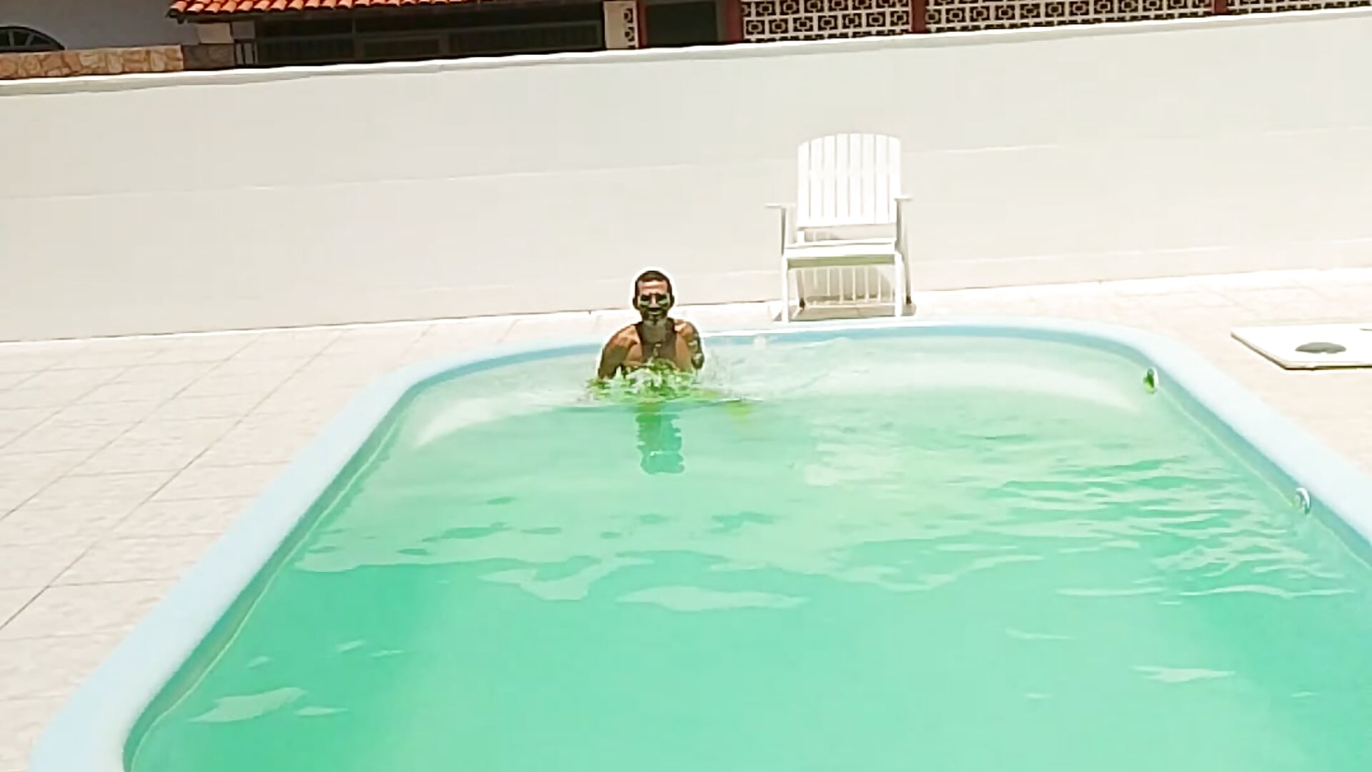 Ara – video af Notlineg cam-model