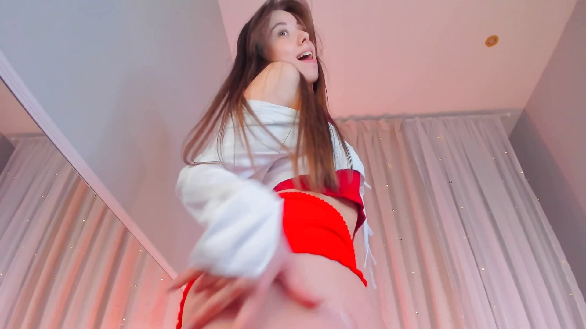 Panties Tease - video by Goldy_Grace_ cam model