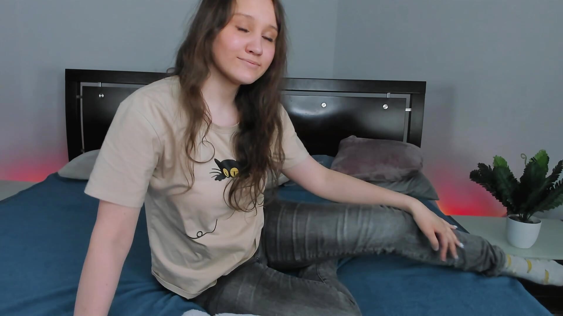 My sweet eyes - video by ClareBackerr