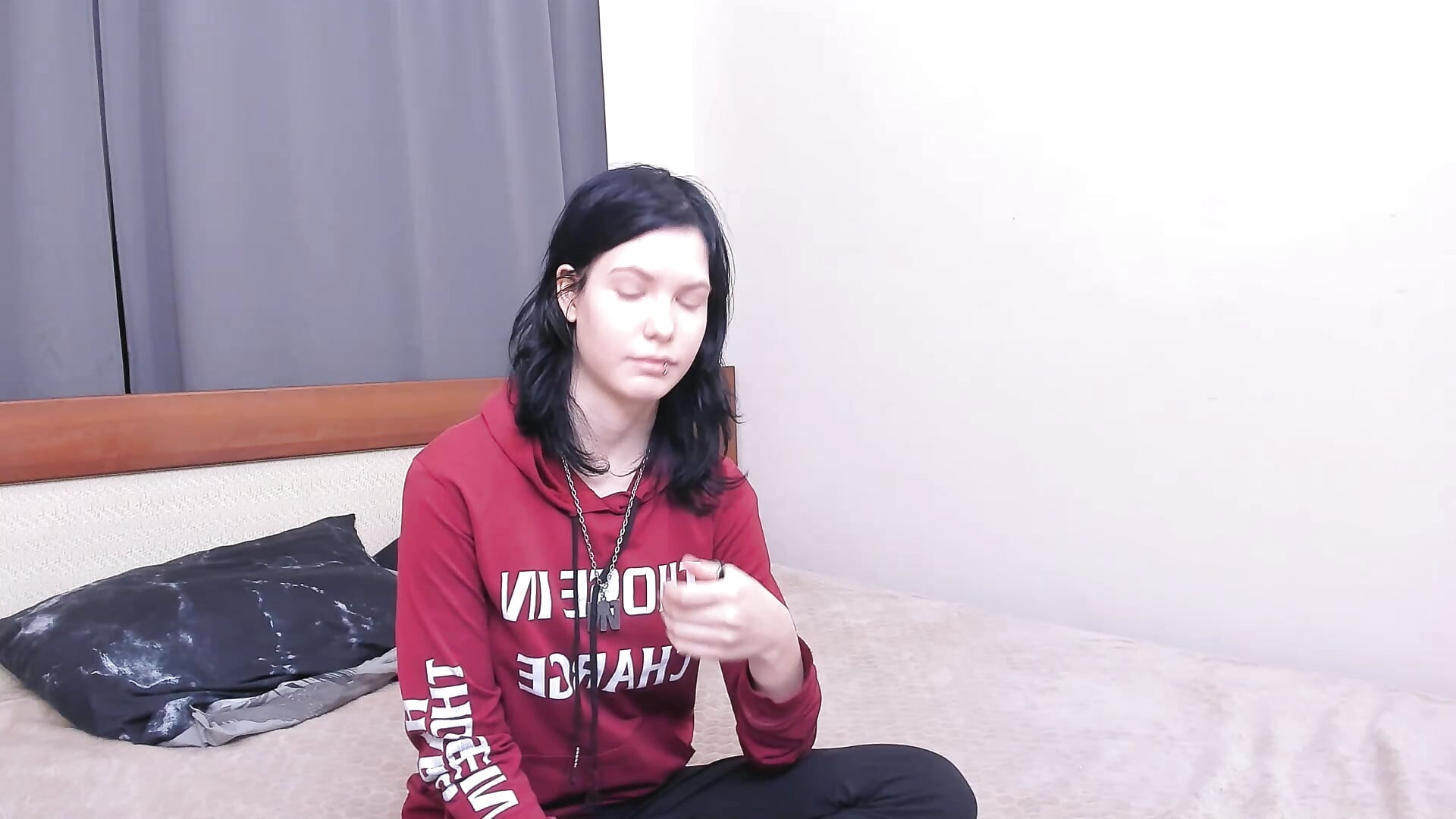 Hello World - video by AmyBrowng cam model