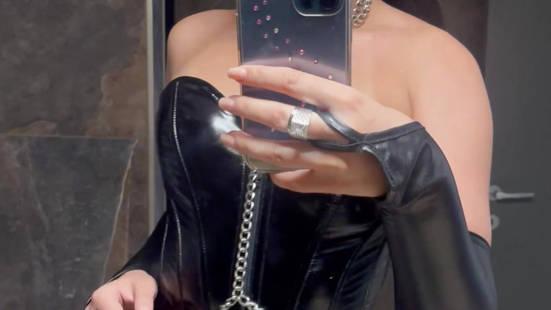Latex