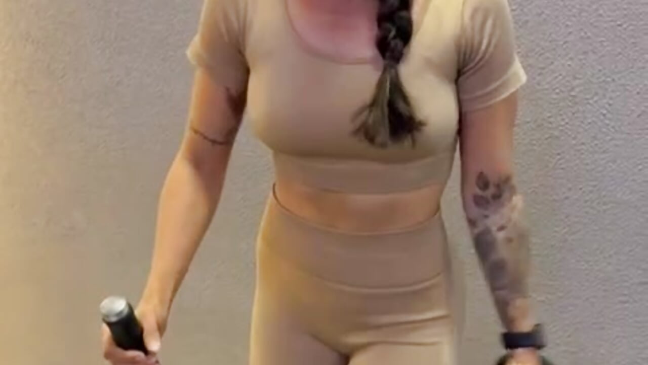 Strength🦾 - video van SofiaG_ cam-model