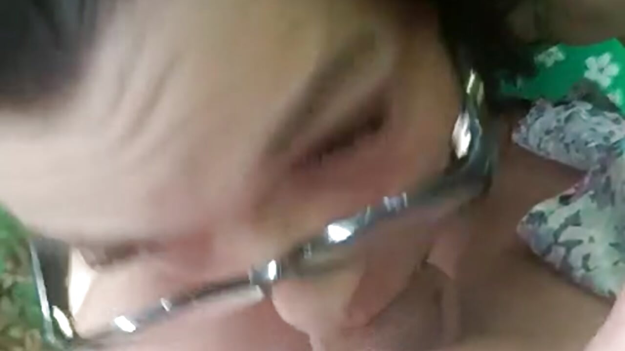 En foret ,le plaisir de sucer la 🍆 de ma femme