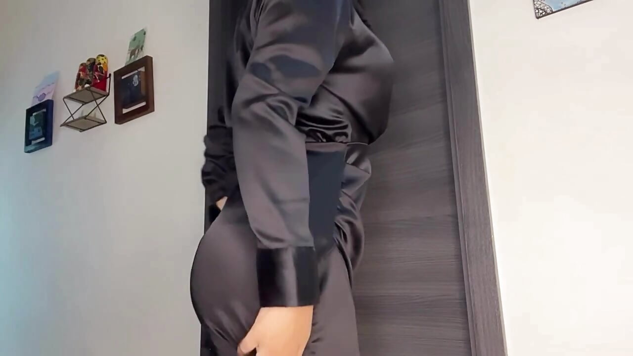 Welcome♥ - video by Gabriela_Lopez1 cam model