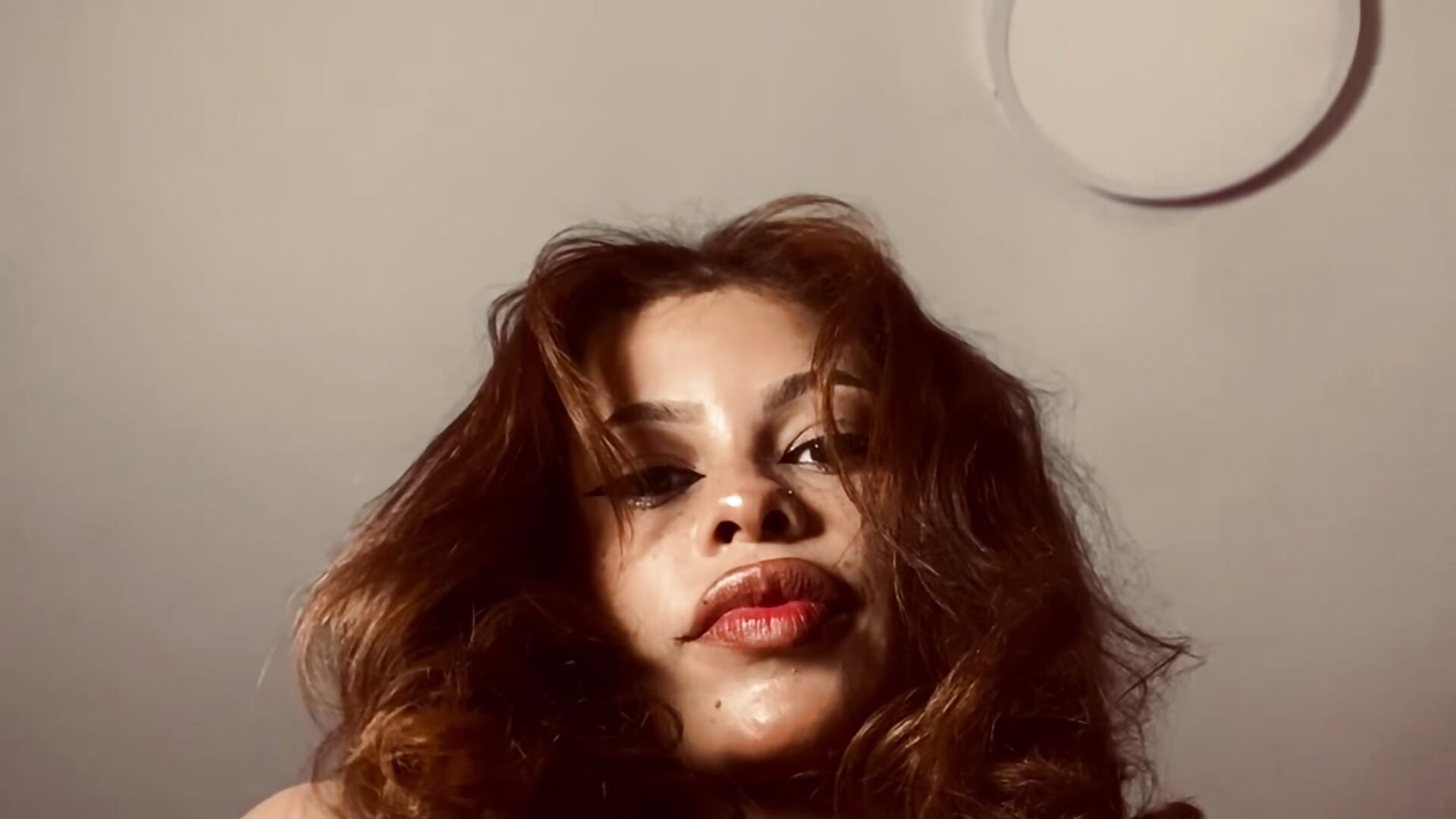 Salúdame amor - video av Bunny_bel cam model