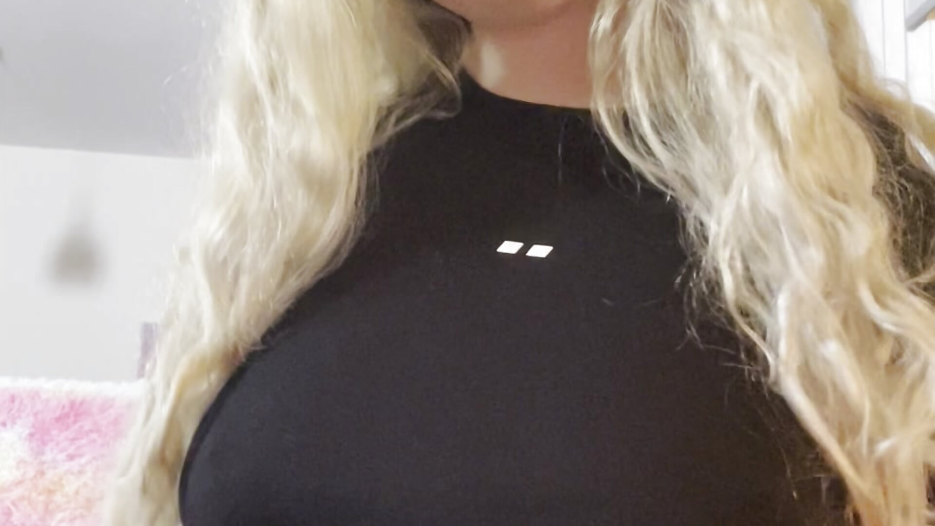 Titty reveal