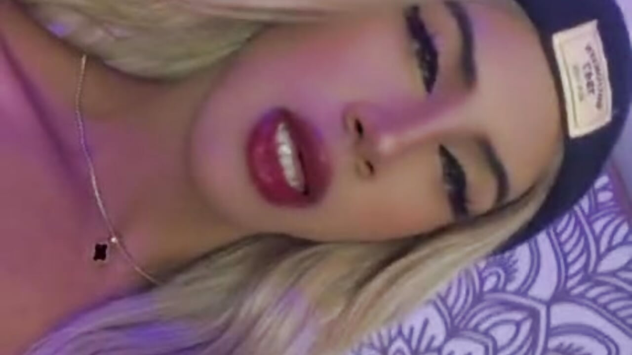 lol - video by PersefoneWoods1 cam model