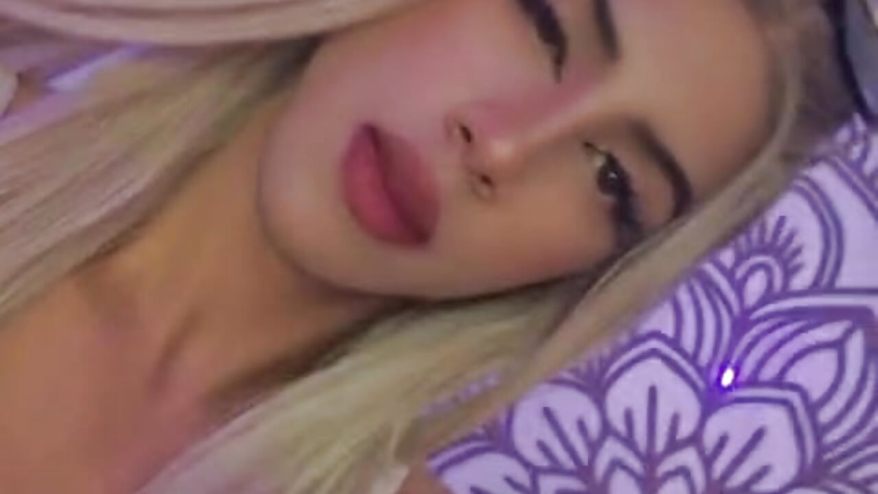 baby mmmm - video by PersefoneWoods1 cam model