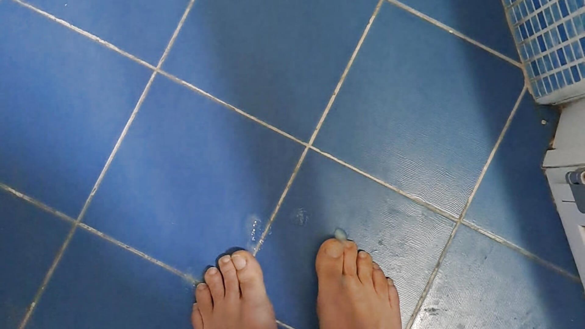 I cum on my feet. - відео від вебкаммоделі TebaldHot