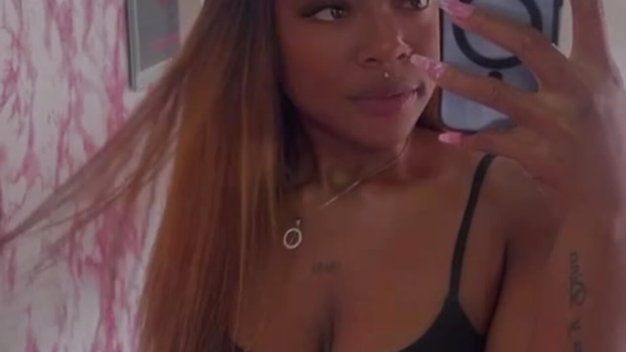 💖🔥 - video by mia_schwarz cam model