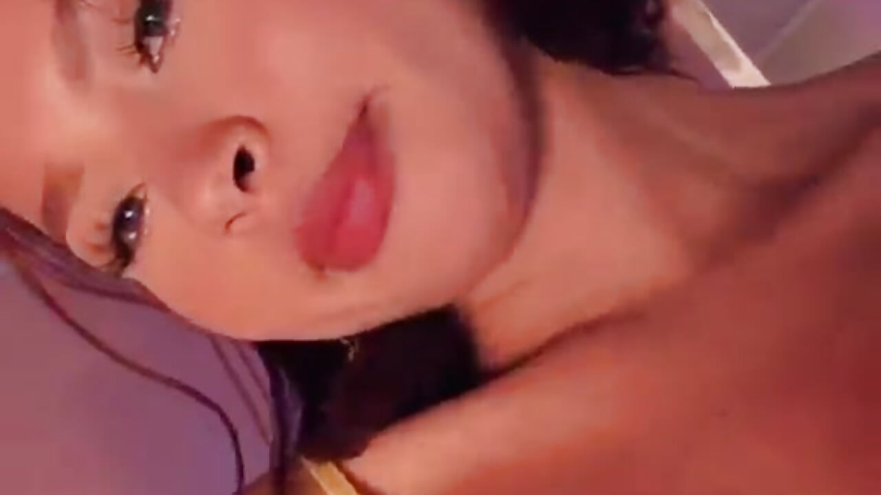 sexy heicy - video by Heicy_ cam model