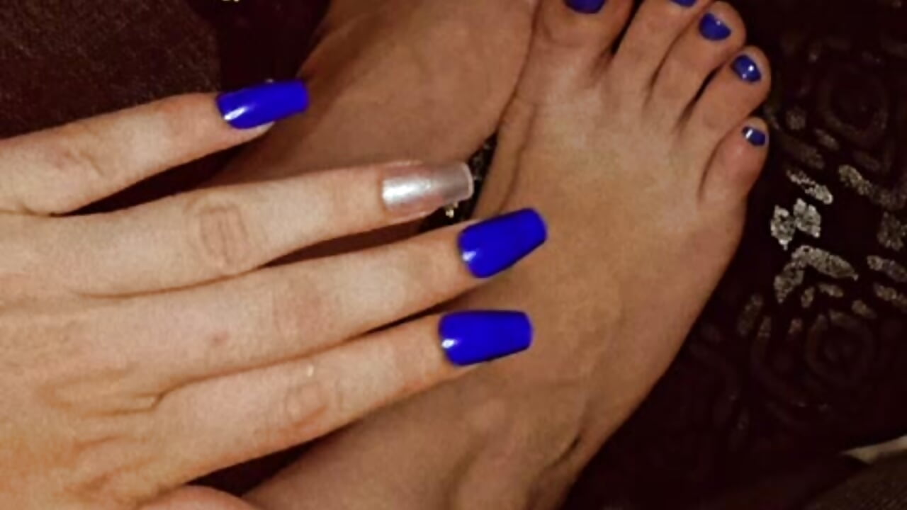 Feet x Nails