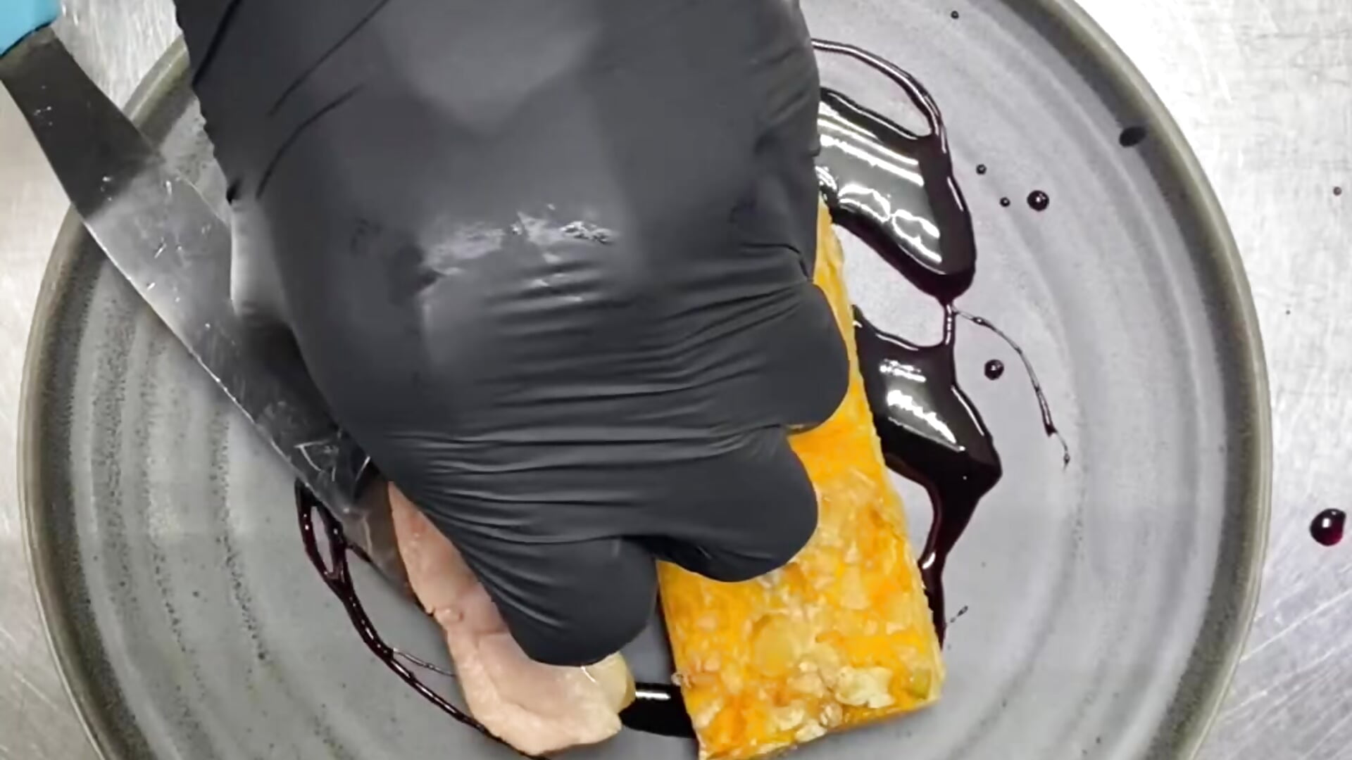 IMG_1073 - video by Fluffu282 cam model