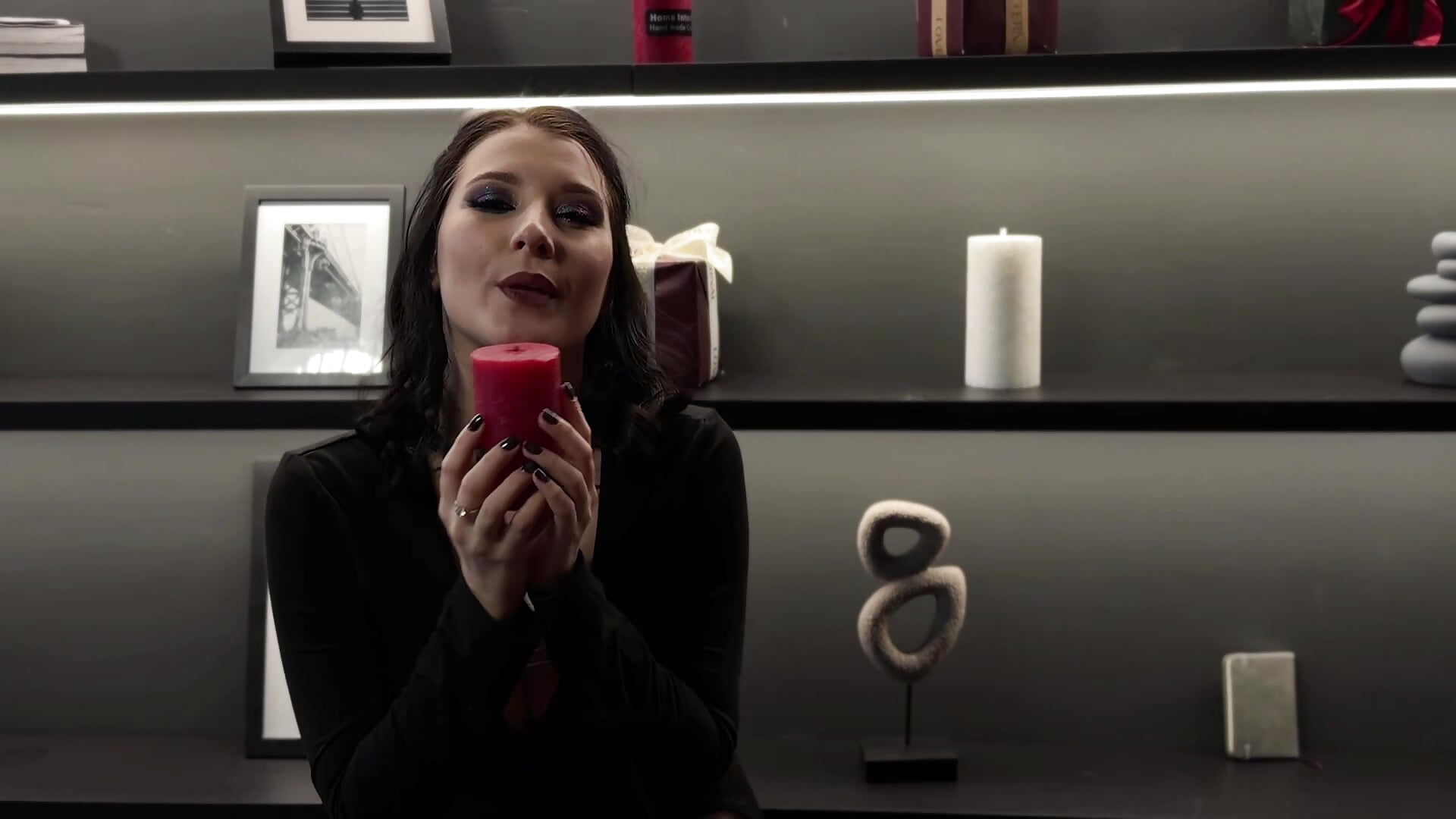 soft~ - video by SarahStanley cam model