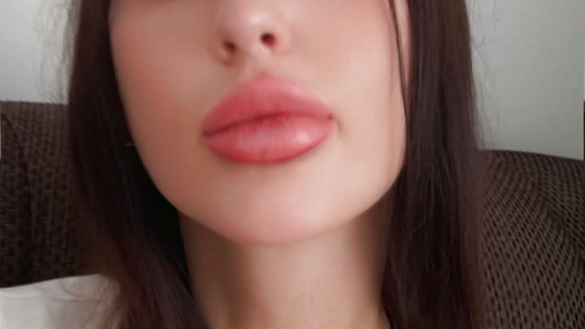 Kiss my delicious lips - video by Las_Vegas888 cam model