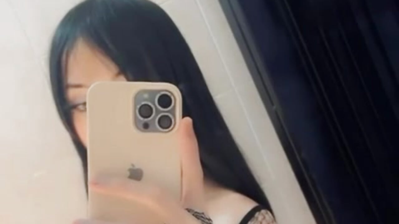 holaa - vídeo de la modelo de cam SexyCuteTsxxx