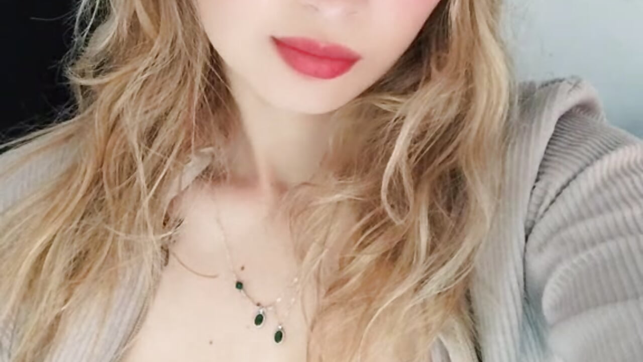 Its me - video by Melissa_walker_ cam model