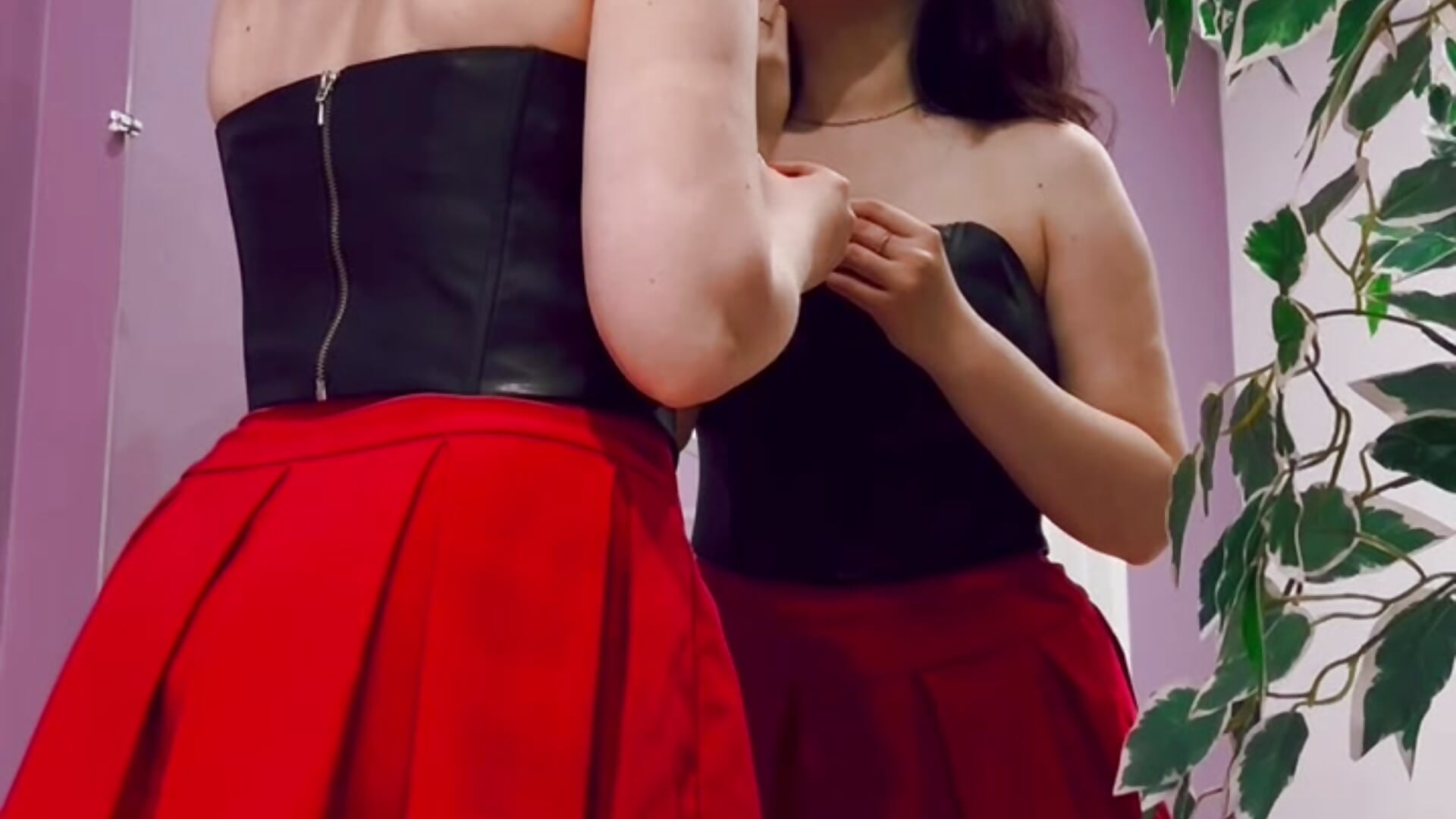 My sweet lips ask for a kiss - DeniseReese主播的视频