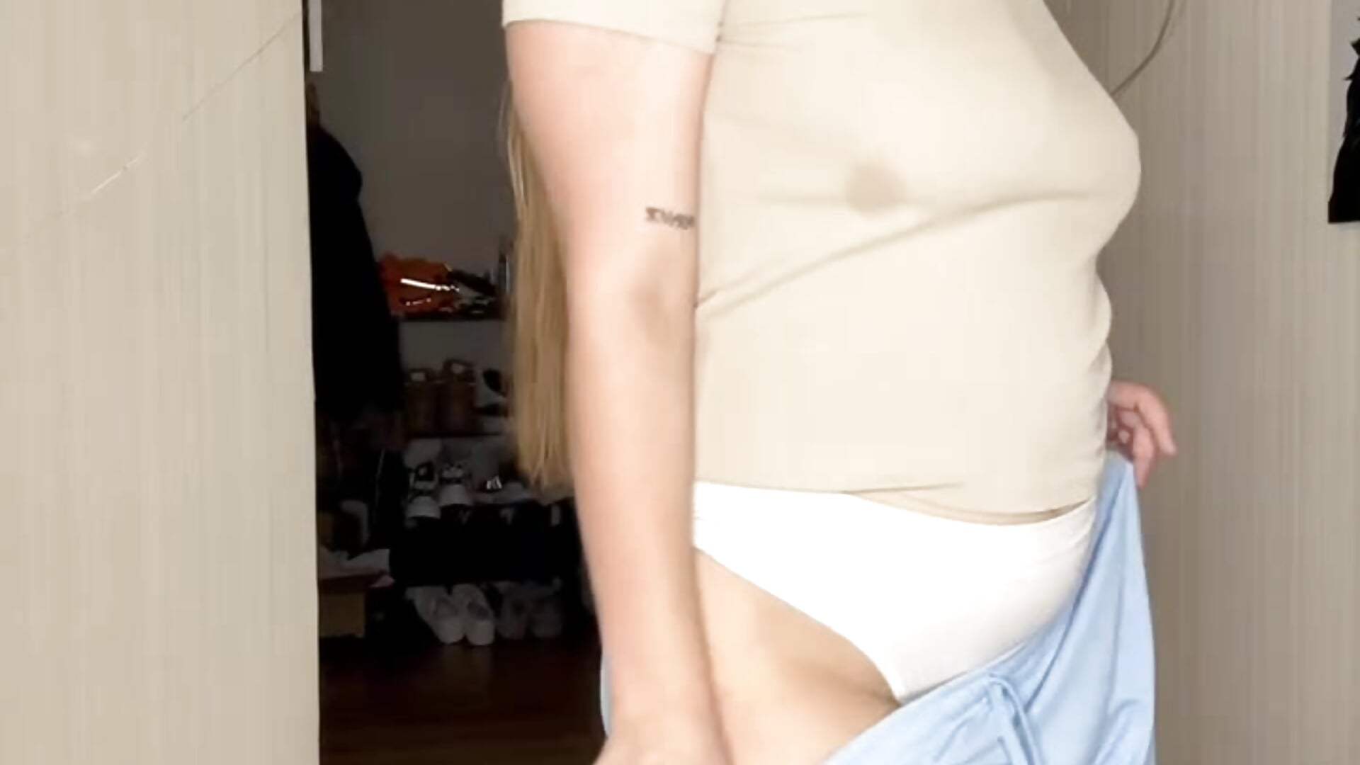 I came back from a walk and undressed - video oleh Yassyaaa kamera model