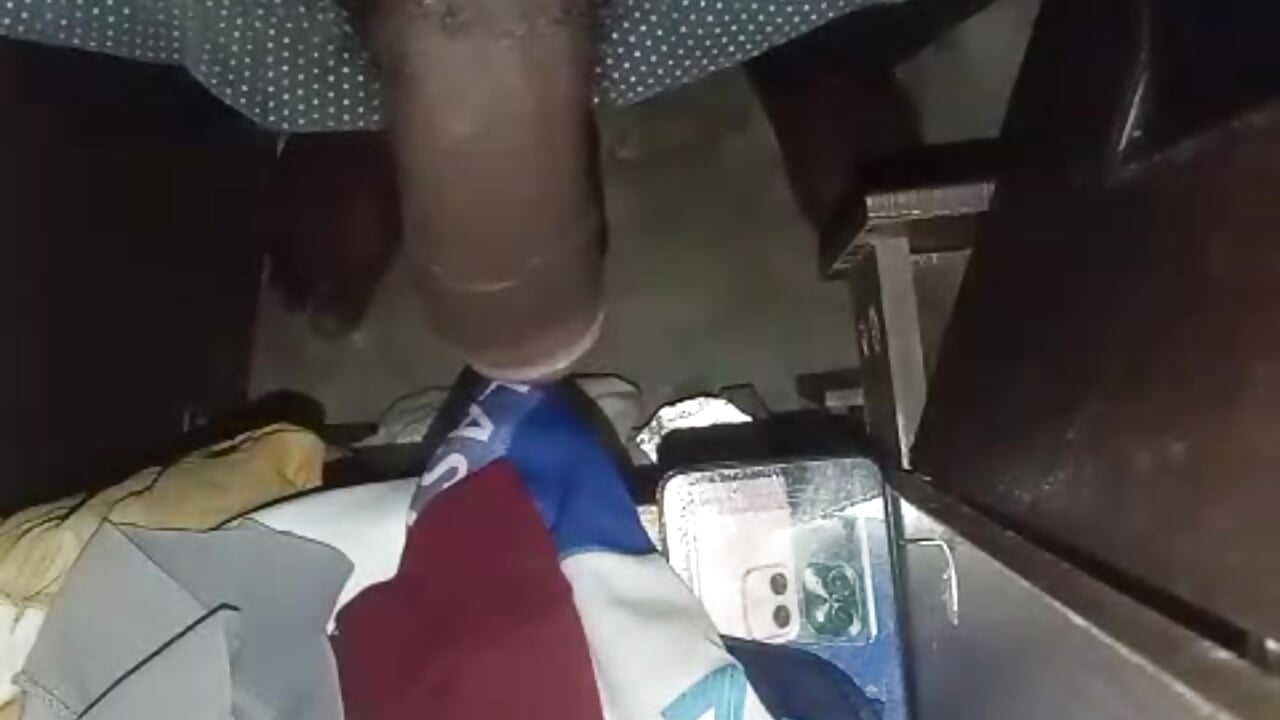 Jerking off before I tried Toilet paper hole
