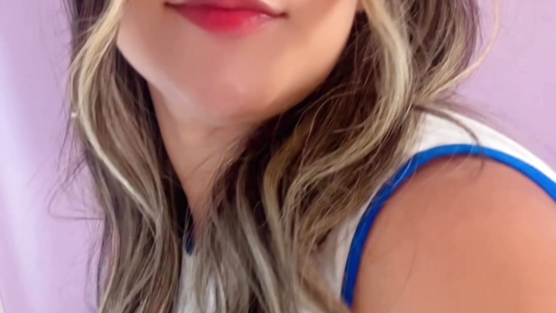 Feliz domingo - video by Hanna_Stanx cam model