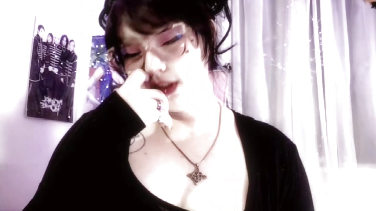 Me uwu - video di LiloMoon69 modella di cam