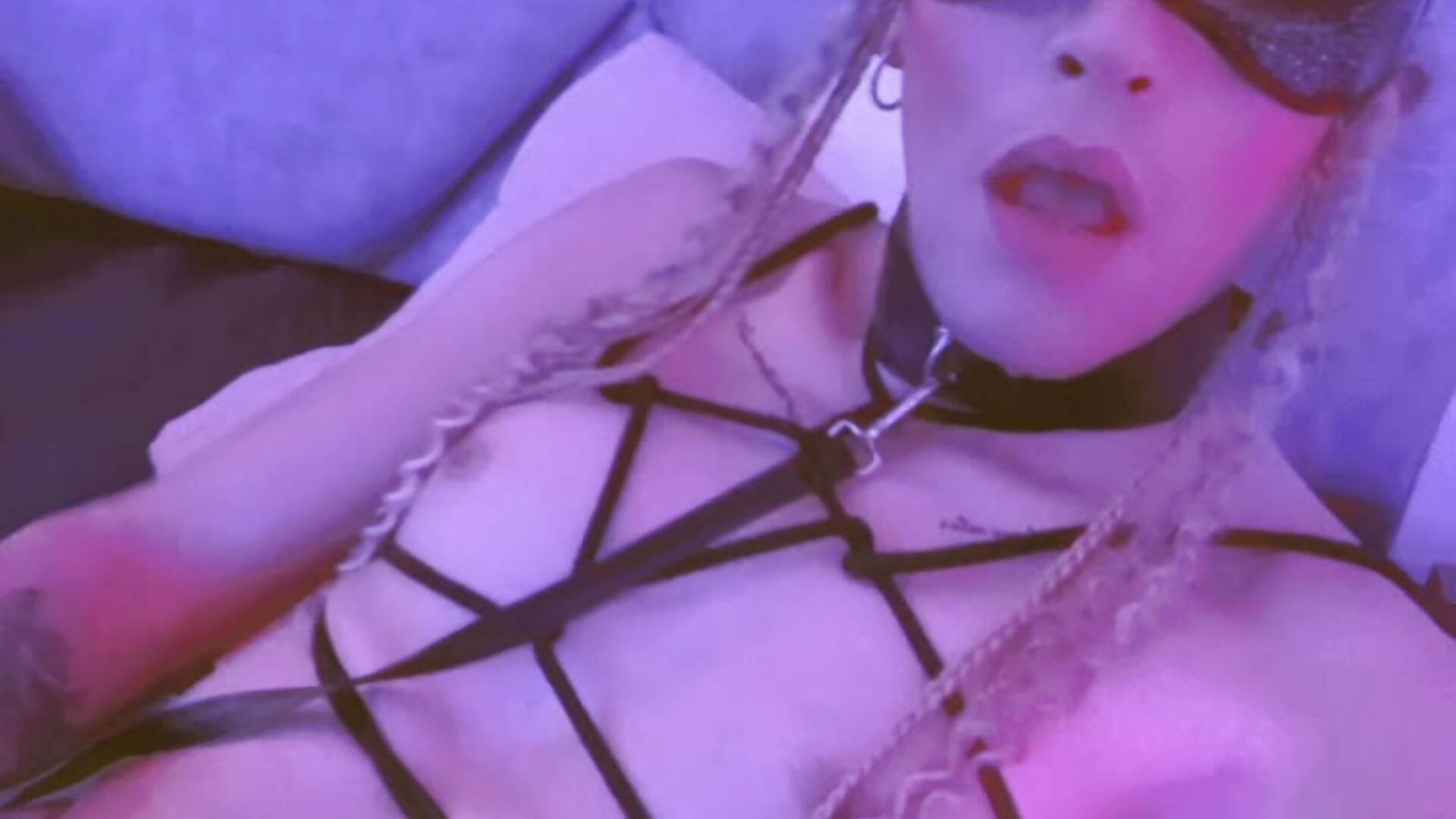 How delicious it is to masturbate - video od modelky/modela Maiskeen_Zamara