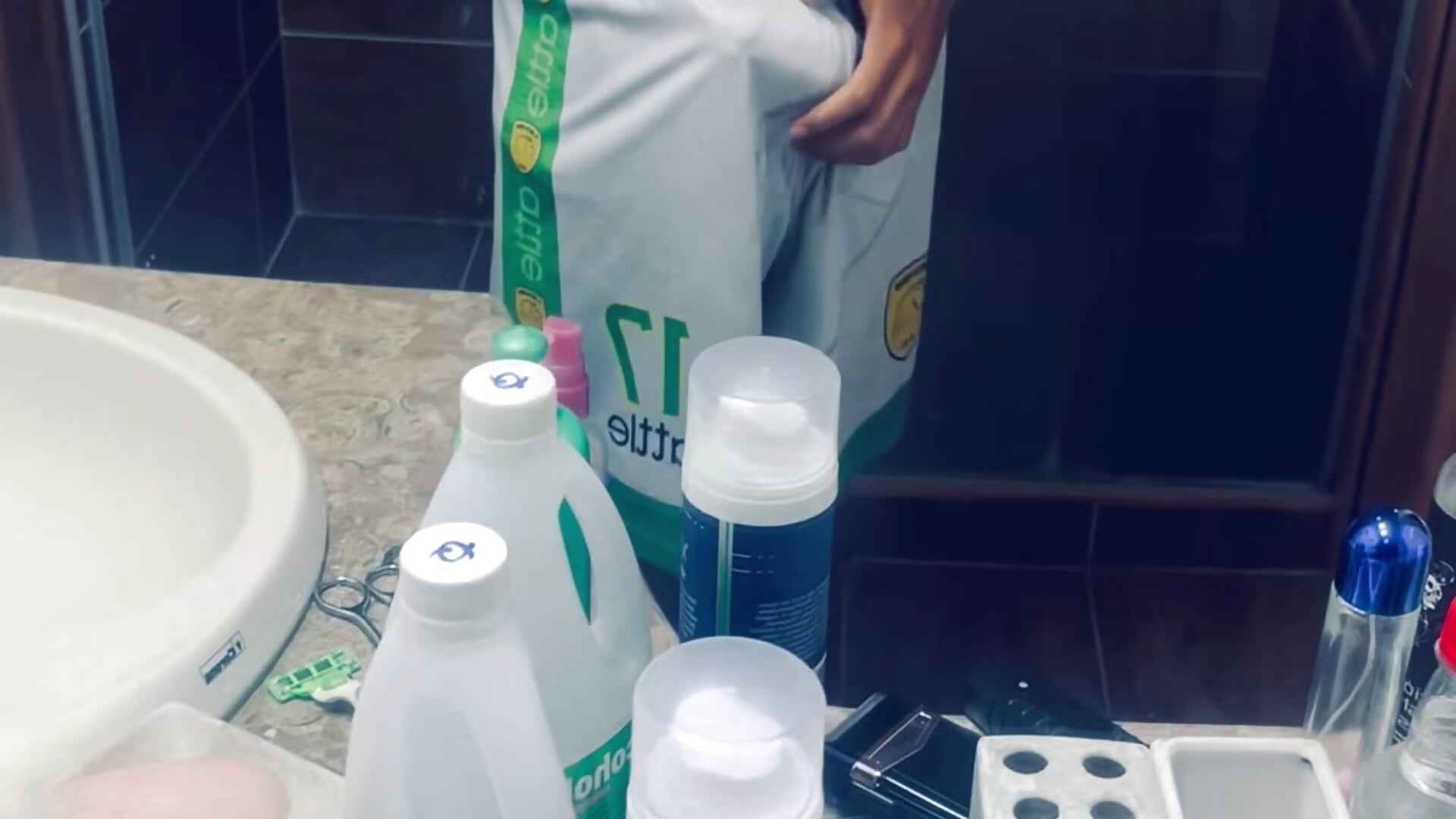 IMG_1613 - video by JoanG10 cam model