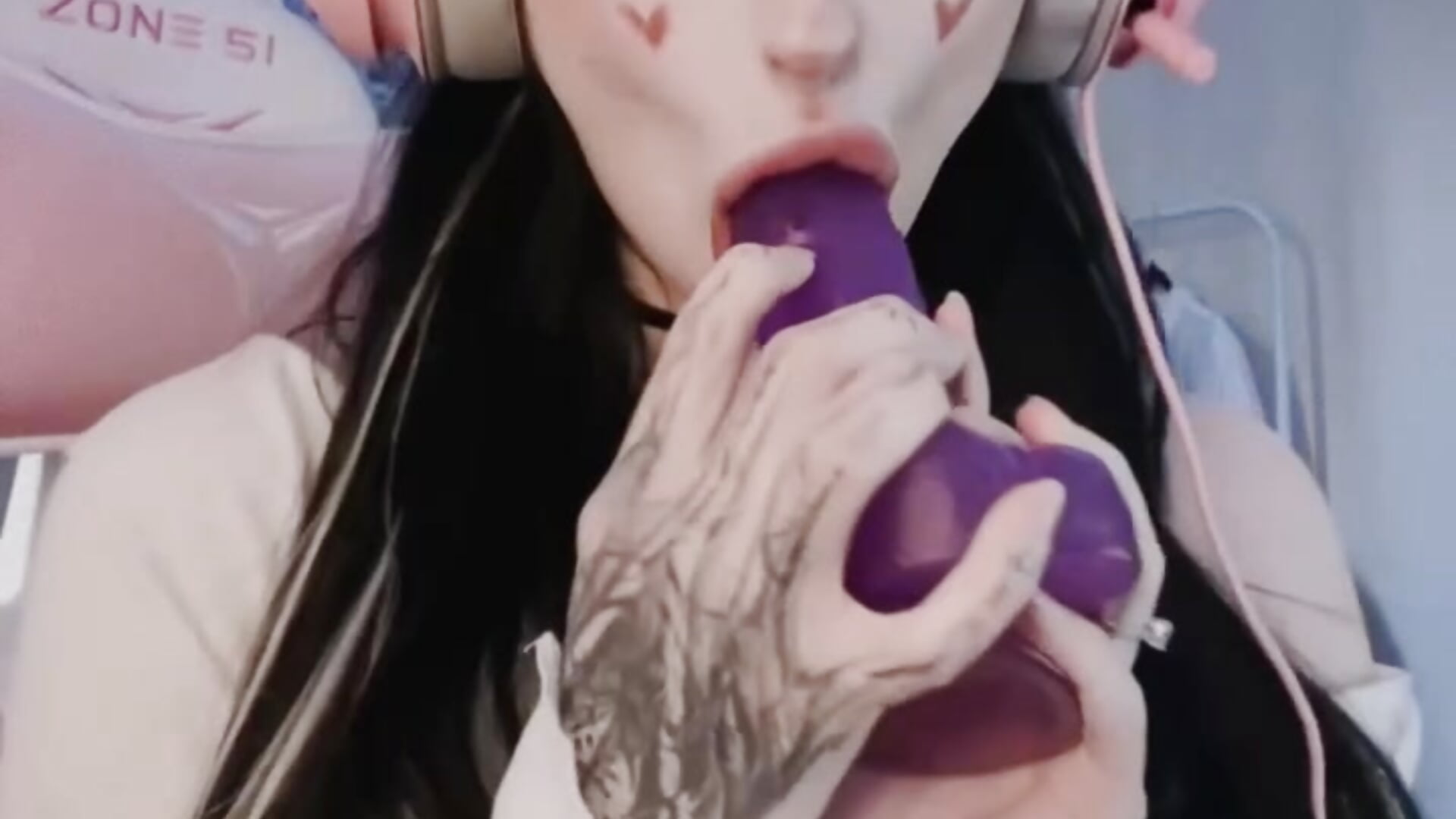 A lot of saliva. Do you like that?